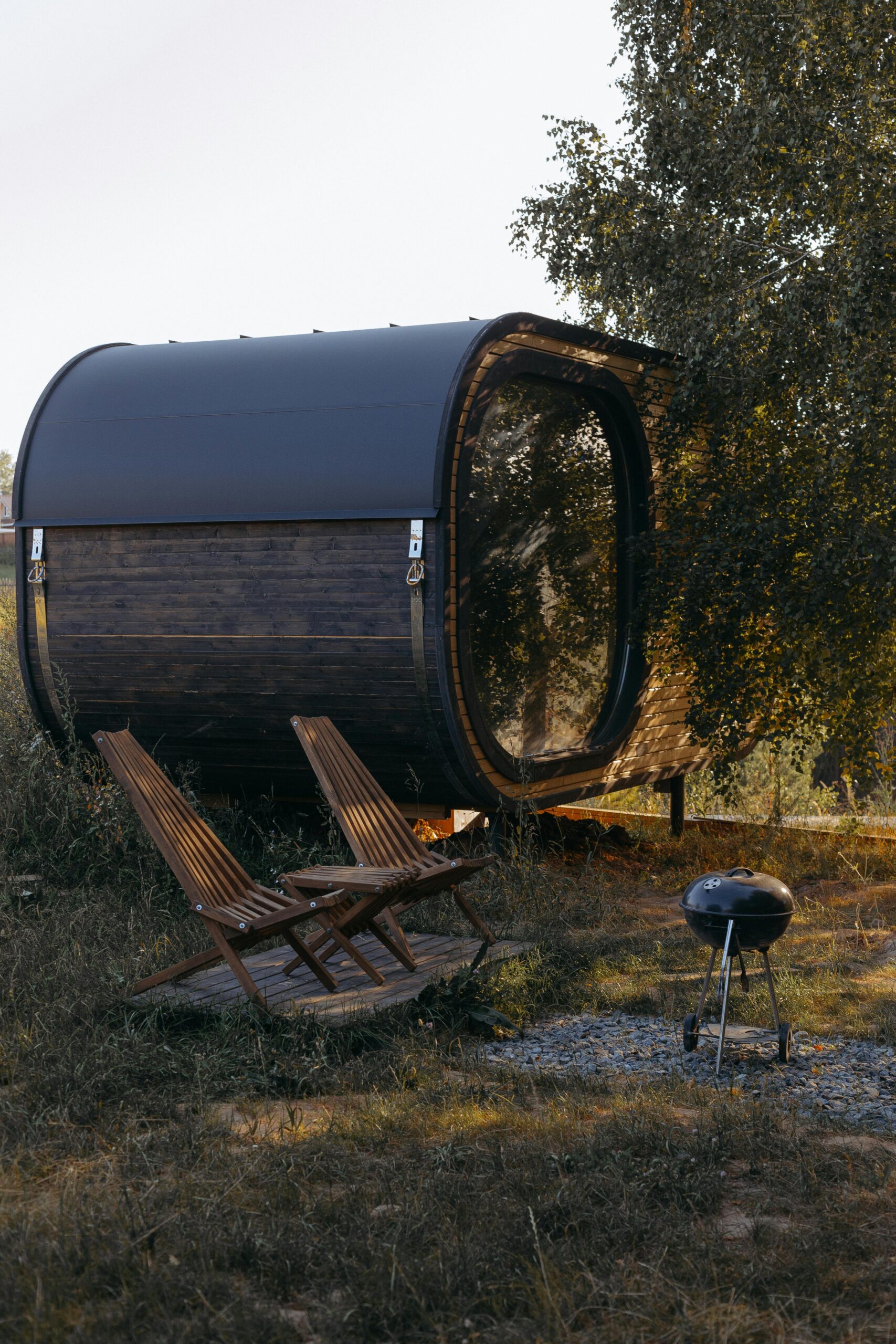 pexels-matvalina-17947490